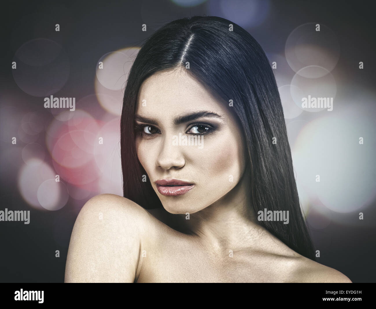 Frauenporträt mit Schönheit Bokeh für Ihr design Stockfoto
