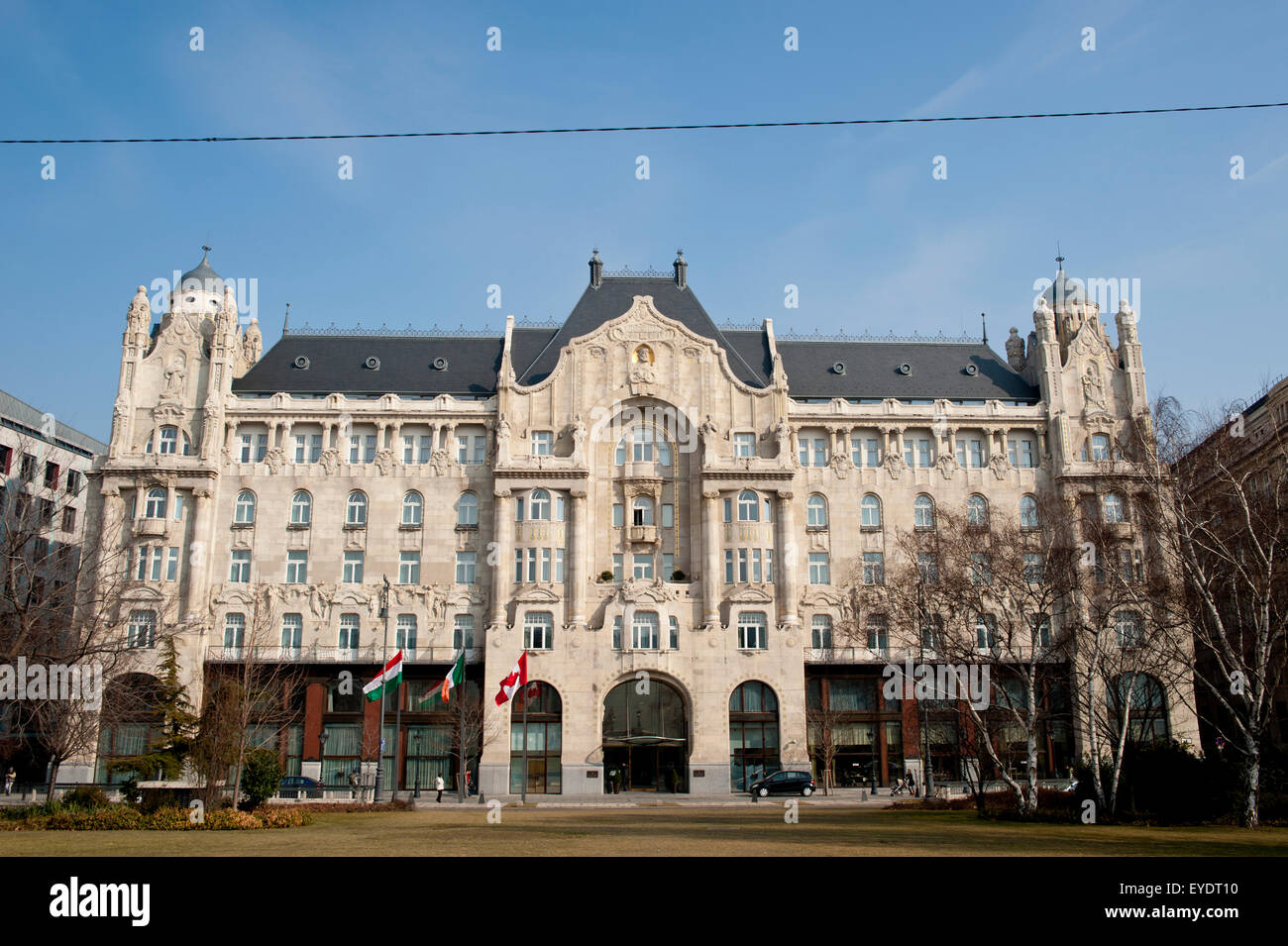 Gresham Palast, jetzt A Four Seasons Hotel, berühmt für seine Kunst Nouveau Architektur, Budapest, Ungarn Stockfoto