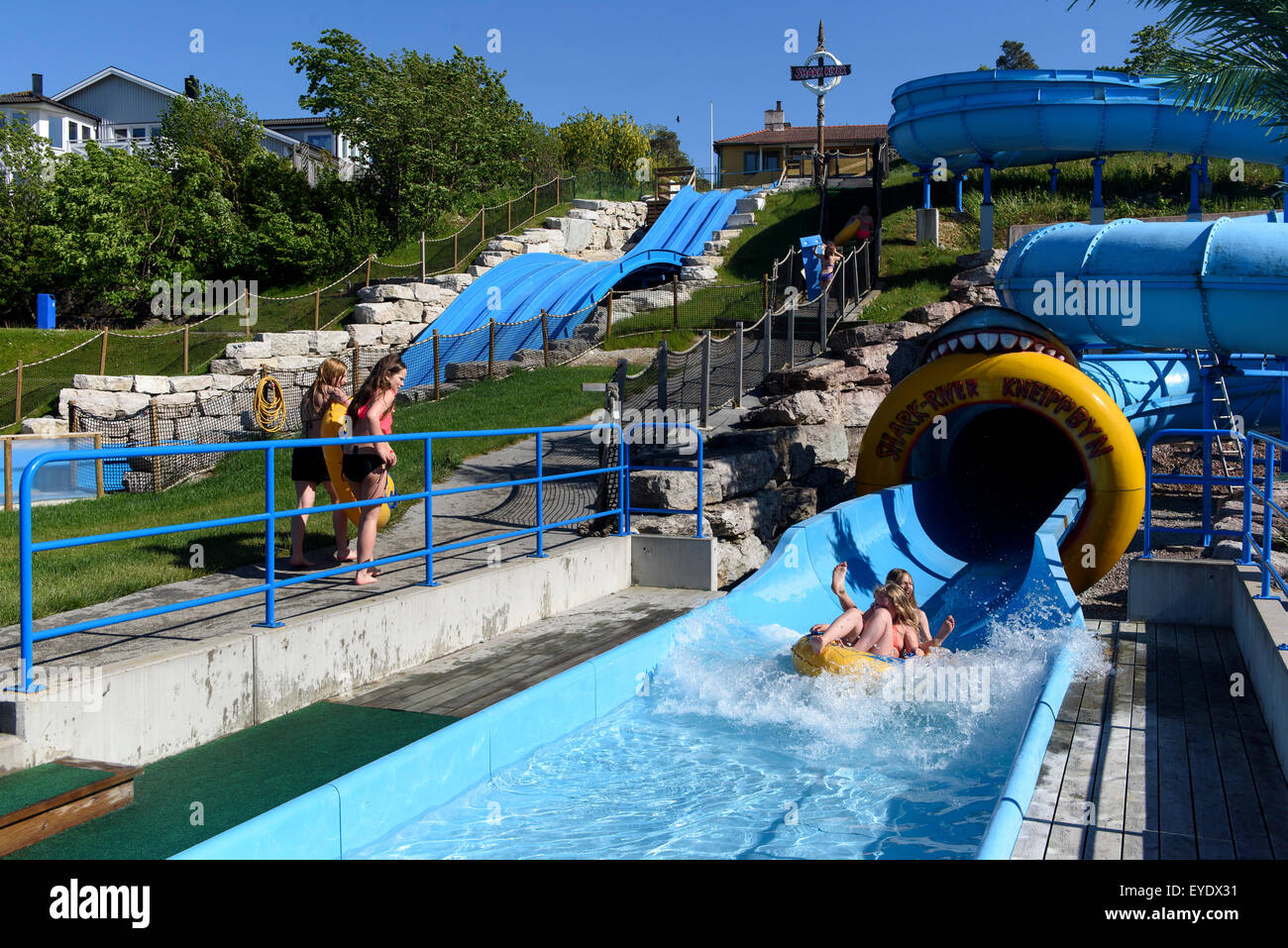 Wasserrutsche im Freizeitpark Kneippbyn, Insel Gotland, Schweden Stockfoto