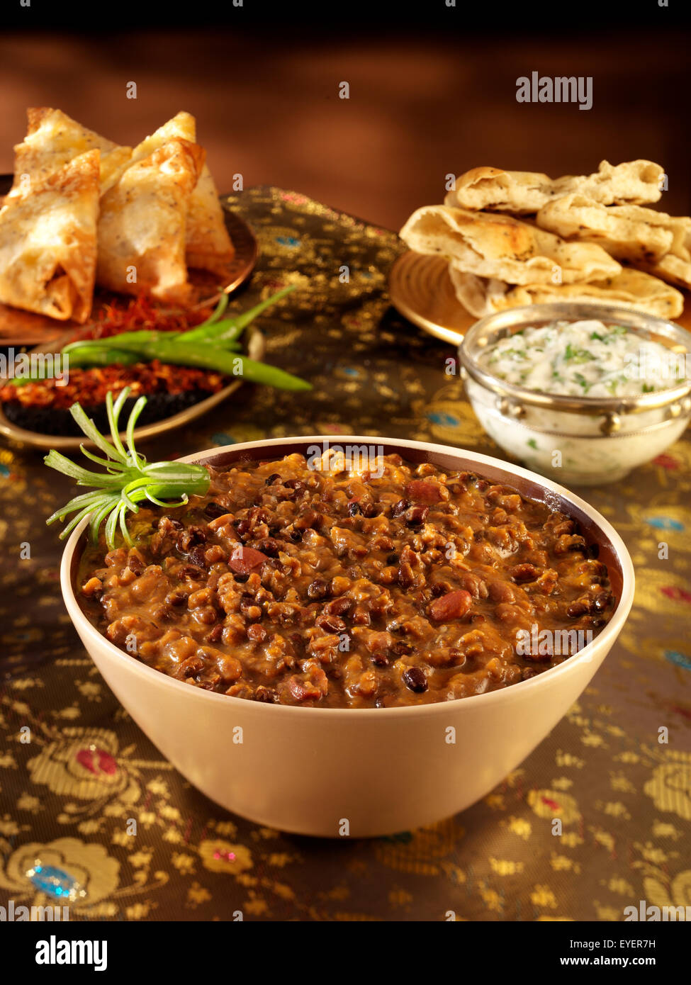INDISCHE LINSENSUPPE MAKANI DAL Stockfoto