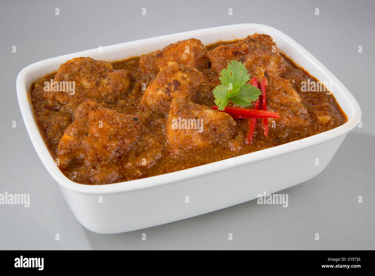 INDISCHES HÜHNERCURRY VINDALOO Stockfoto