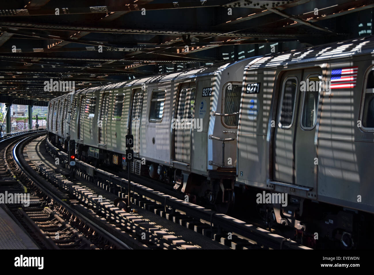 Die F erhöhte u-Bahn Haltestelle West 8th Street in Coney Island, Brooklyn, New York Stockfoto
