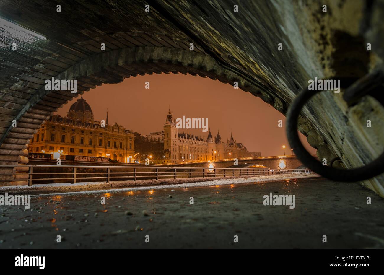 Gesehen auf der Brücke "des Wandels" von der Brücke Notre-Dame im Winter 20.01.2013 - Sylvain Leser Stockfoto