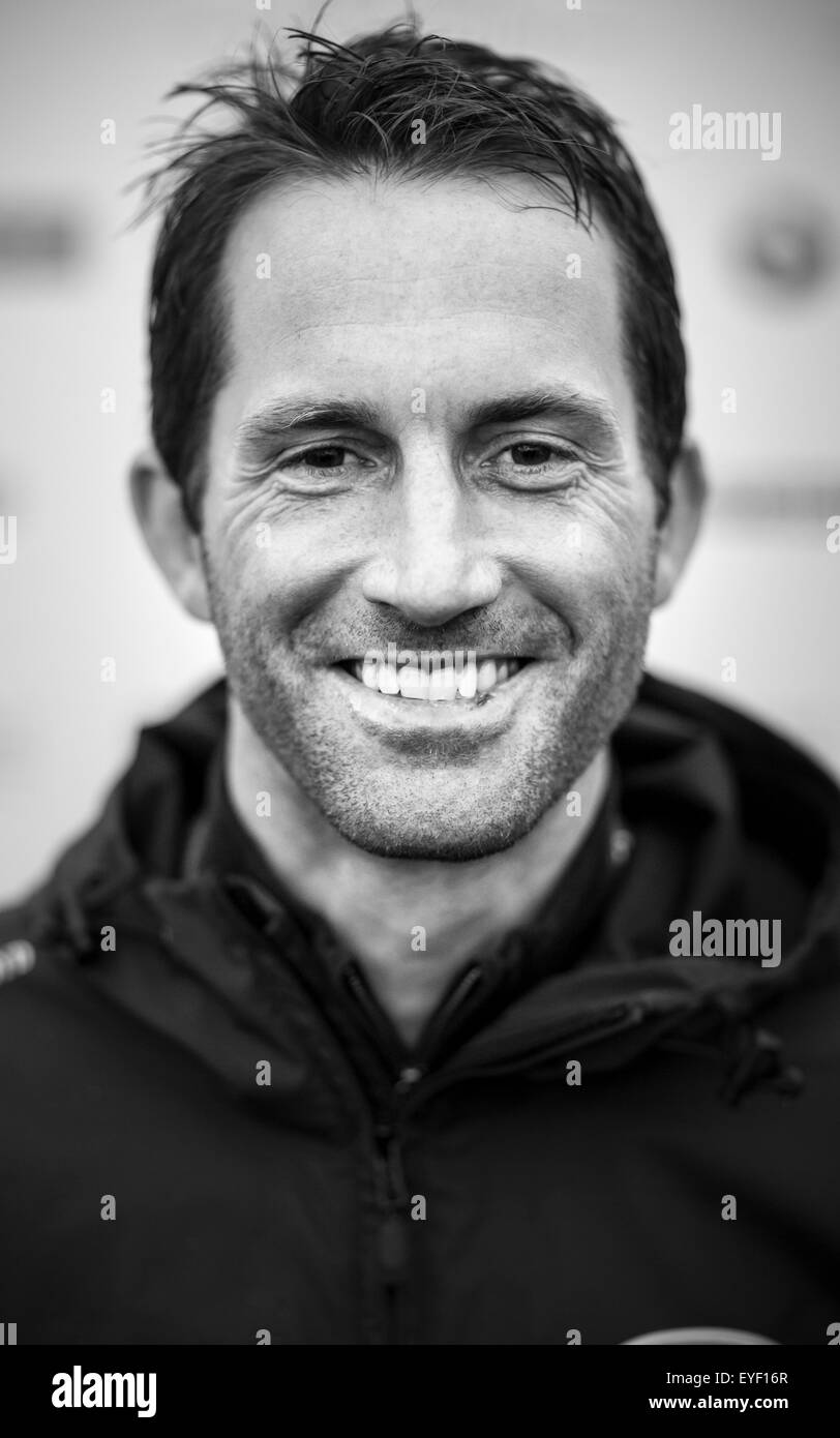 Sir Ben Ainslie, Steuermann des Land Rover BAR im Bild bei der America Cup World Series in Portsmouth. Das Event läuft Stockfoto