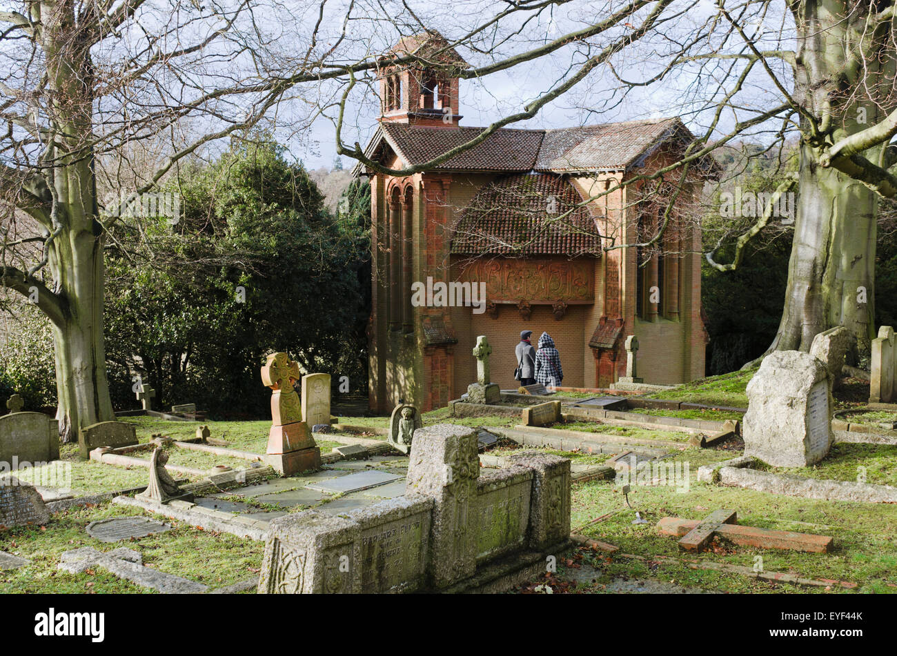 Außenansicht des Watt-Kapelle, Friedhof und Kapelle; Compton, Surrey, England Stockfoto