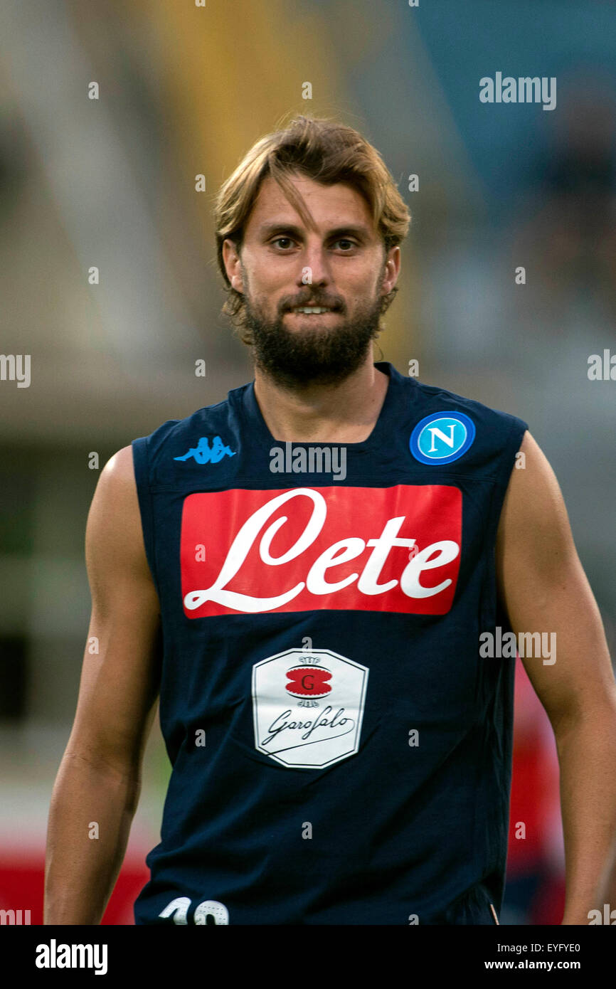 Trento, Italien. 24. Juli 2015. Henrique (Napoli) Fußball: Vorsaison Freundschaftsspiel zwischen Napoli 5-2 Feralpi Salo Stadium Trento in Trento, Italien. © Maurizio Borsari/AFLO/Alamy Live-Nachrichten Stockfoto