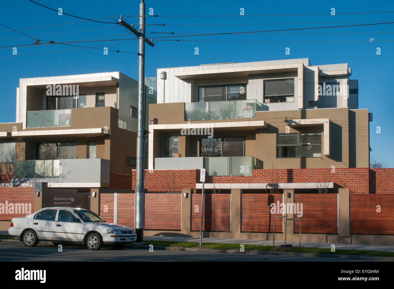 Neu abgeschlossen (2015) Wohnungen in Hawthorn Road, Caulfield, Melbourne Stockfoto