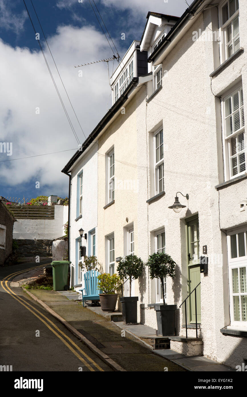 Großbritannien, Wales, Gwynedd, Aberdovey, Aussicht auf Ort, ehemalige Fischer Hütten jetzt Ferienhäuser Stockfoto