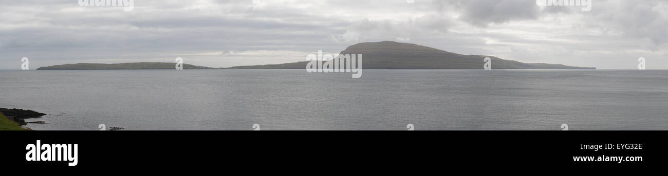 Panorama der Insel nolsoy auf den Färöer Inseln Stockfoto