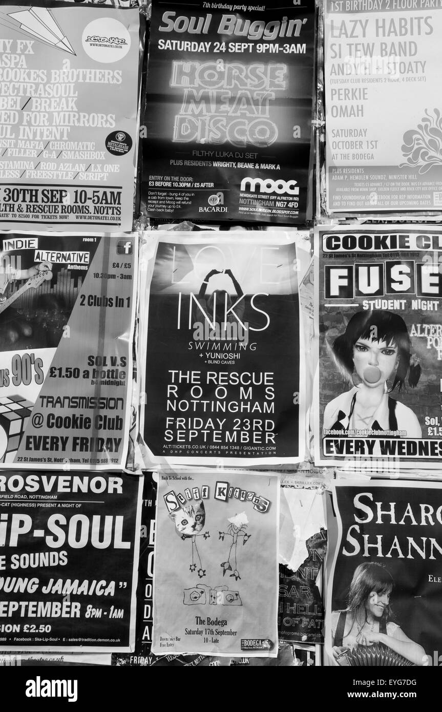 Musik Konzert Poster an der Wand im Stadtzentrum von Nottingham, Nottinghamshire, England UK Stockfoto