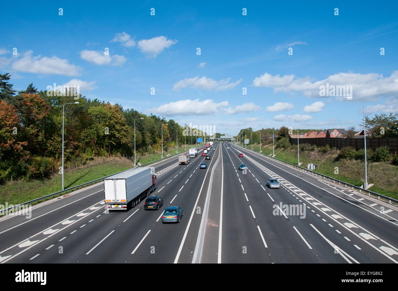 Verkehr auf der M1 in Nottinghamshire, England UK Stockfoto