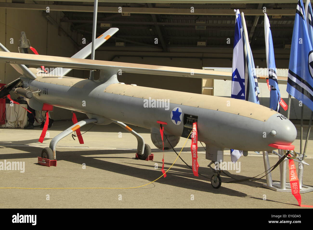 Israeli hat Hermes 450 UAV bei Palmachim Air Force base, die Drohne gemacht von Elbit Systems ist eine mittelgroße unbemannten (UAV) für taktische lange Ausdauer Missionen konzipiert Stockfoto
