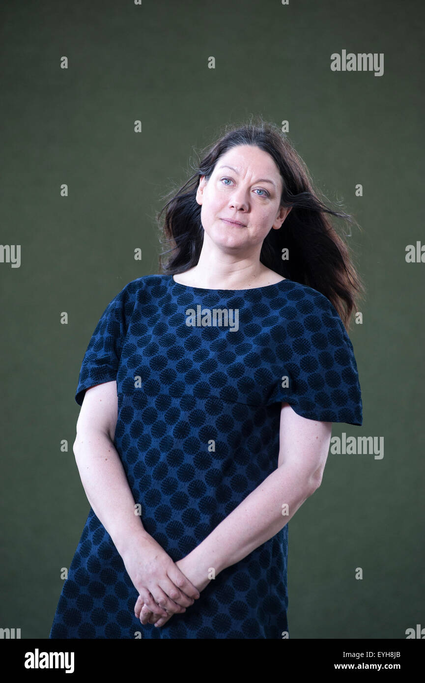 Schriftsteller, Naturforscher und Historiker, Helen MacDonald, erscheinen auf dem Edinburgh International Book Festival. Stockfoto