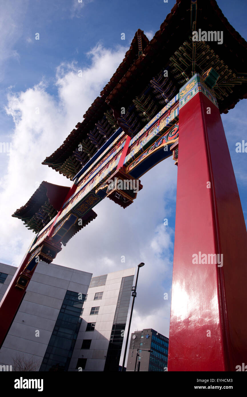 Chinatown-Bogen am Eingang zum Stowell Street, Newcastle upon Tyne Stockfoto