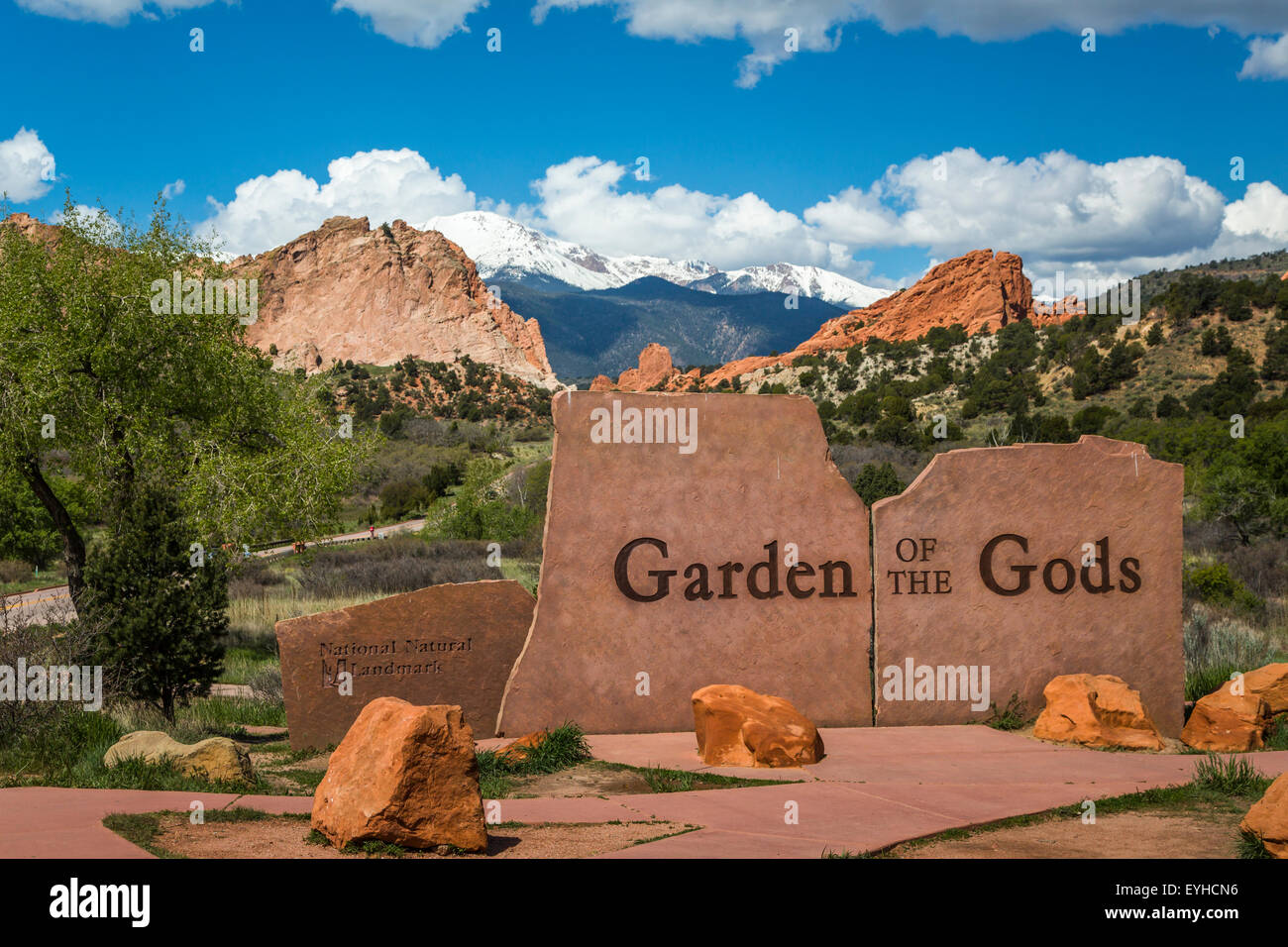 Der Garten der Götter National Natural Landmark-Zeichen in der Nähe von Colorado Springs, Colorado, USA. Stockfoto