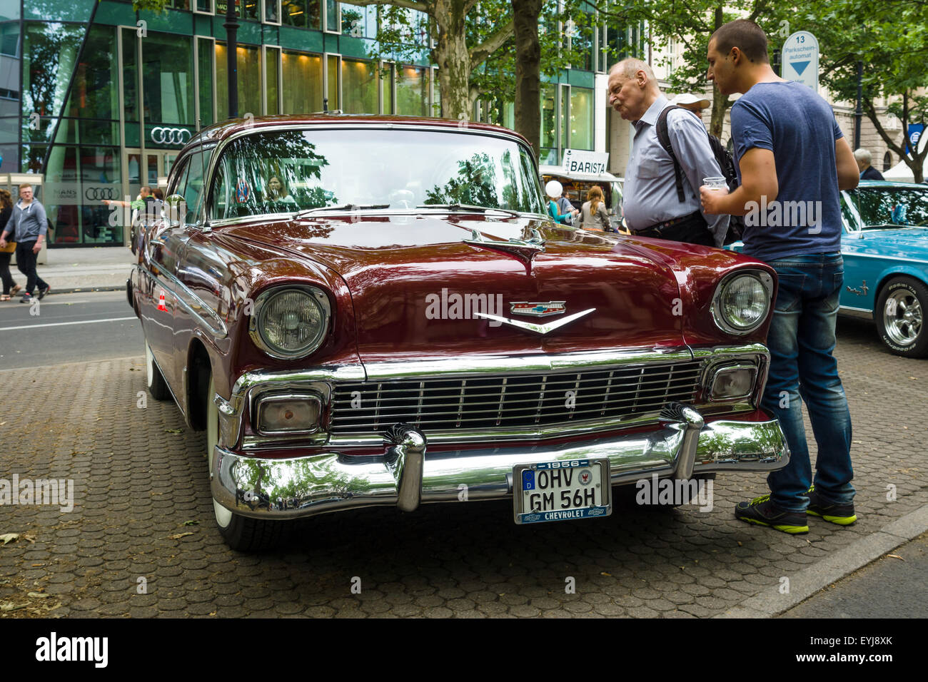 BERLIN - 14. Juni 2015: Full-size Car Chevrolet Bel Air (zweite Generation), 1956. Die Classic Days am Kurfürstendamm. Stockfoto