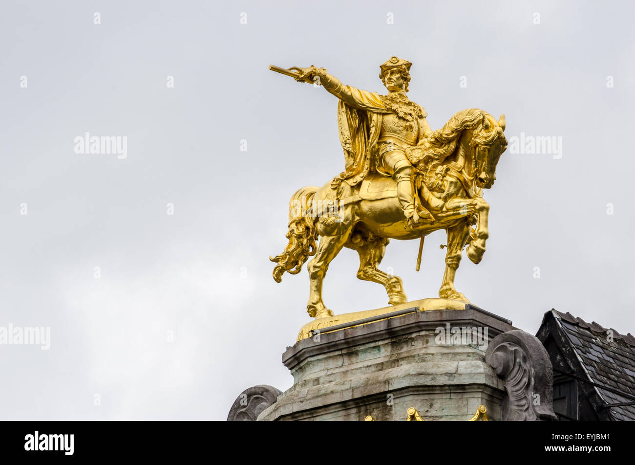 Goldene Statue von Charles de Lorraine, in Brüssel Stockfoto