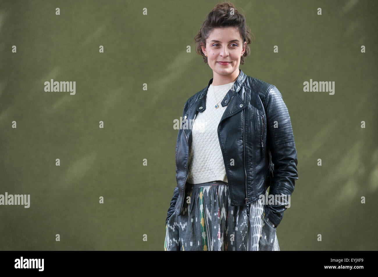 Britische Schauspielerin und Autorin, Jessie Burton, erscheinen auf dem Edinburgh International Book Festival Stockfoto