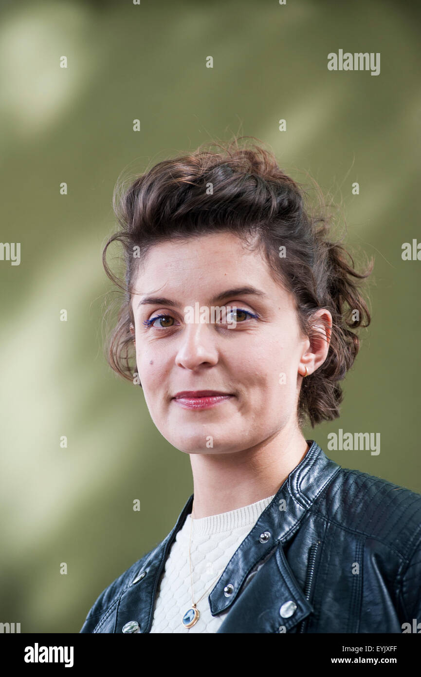 Britische Schauspielerin und Autorin, Jessie Burton, erscheinen auf dem Edinburgh International Book Festival Stockfoto