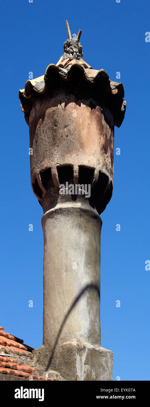 Europa, Kroatien, Dalmacia Provinz, Insel Lastovo, Adriatischen Meer, Stadt Lastovo, traditionelle Schornstein fumari Stockfoto