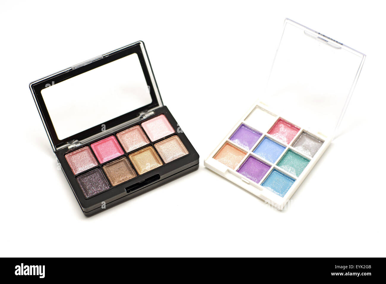 Kosmetik Eyeshadow Palette Make-up set isolierten auf weißen Hintergrund Stockfoto