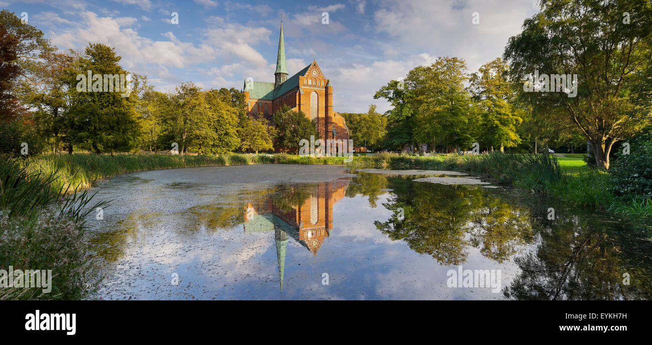 Johann Sebastian Bach Garten, Münster "Bad Doberan" (Kurort), Mecklenburg-Western Pomerania, Deutschland Stockfoto Johann Sebastian Bach Garten, Münster "Bad Doberan" (Kurort), Mecklenburg-Western Pomerania, Deutschland Stockfoto