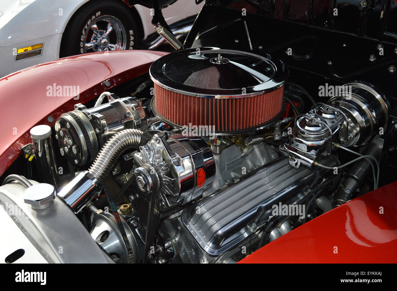 Ein Hot Rod Motor in einem 40 Ford installiert. Stockfoto
