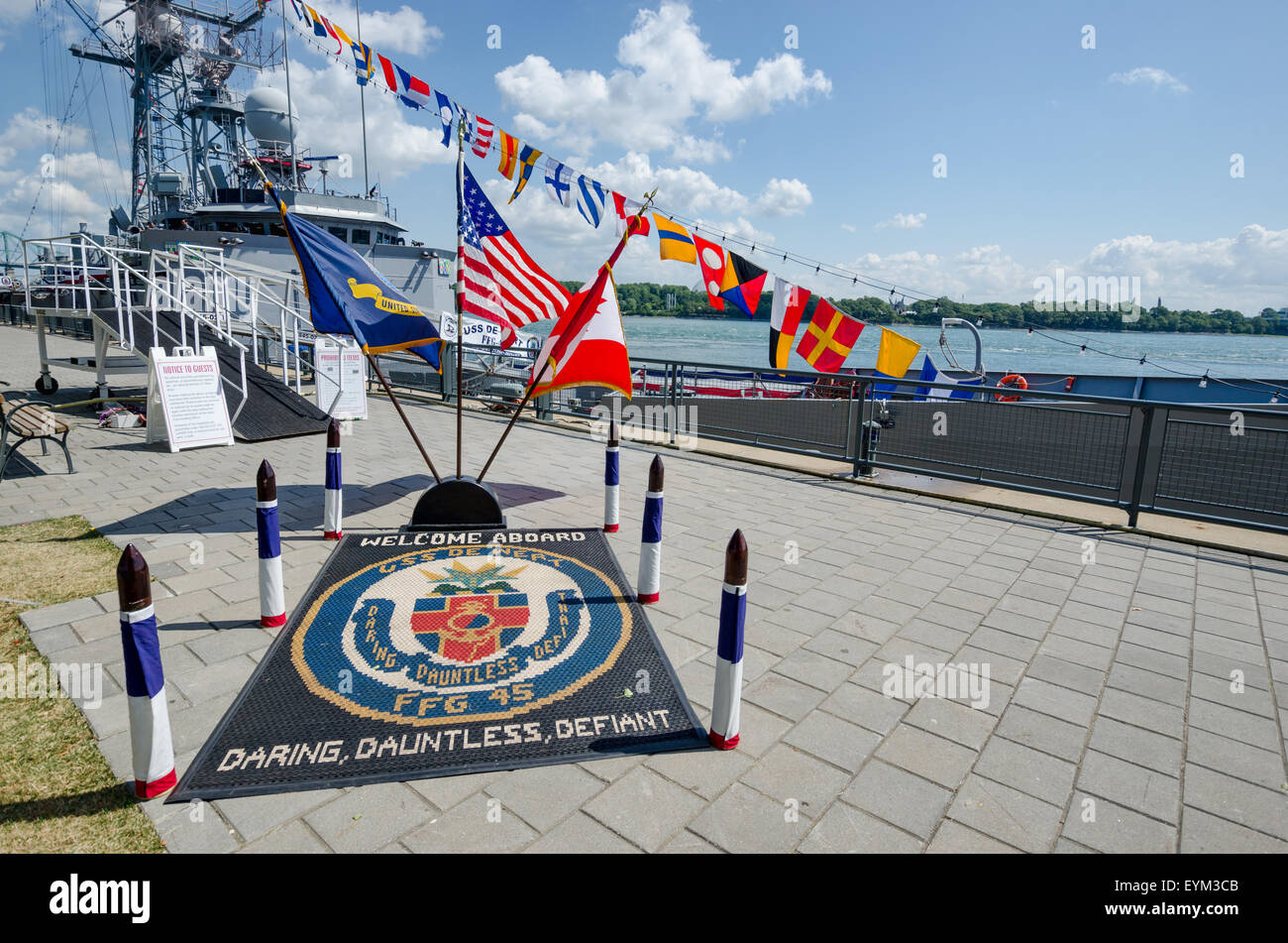 USS De Wert Schiff angedockt in Montreal während der 2012 große See-Bereitstellung. Stockfoto
