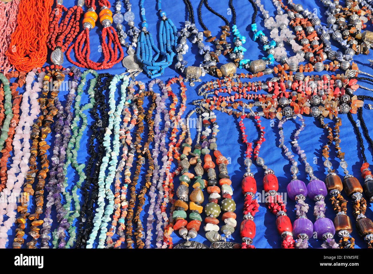 Schmuck, Vertrieb, Ourika-Tal, das Atlasgebirge, Marokko u.a. Stockfoto