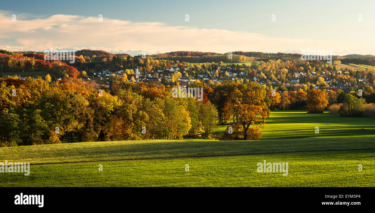 Land, Ansicht, Herbst, Golden, Oktober 5-See-Land, Kirche, Alpen, Himmel, Bäume, Wiese, Licht, Schatten, Stockfoto