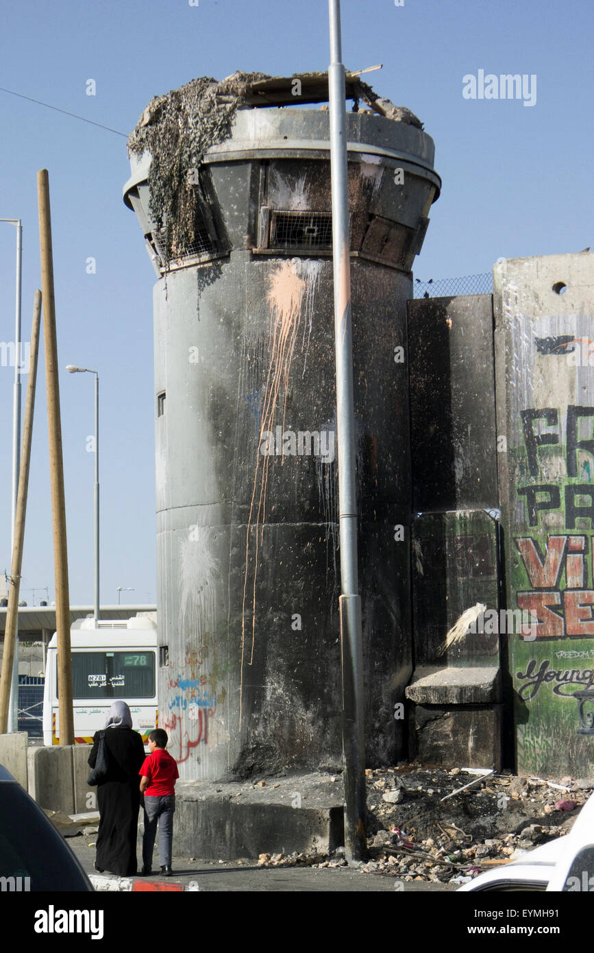 Wache Turm Grenzmauer in Ramallah am Checkpoint, Palästina, West Jordan Land, Westjordanland, Israel Stockfoto