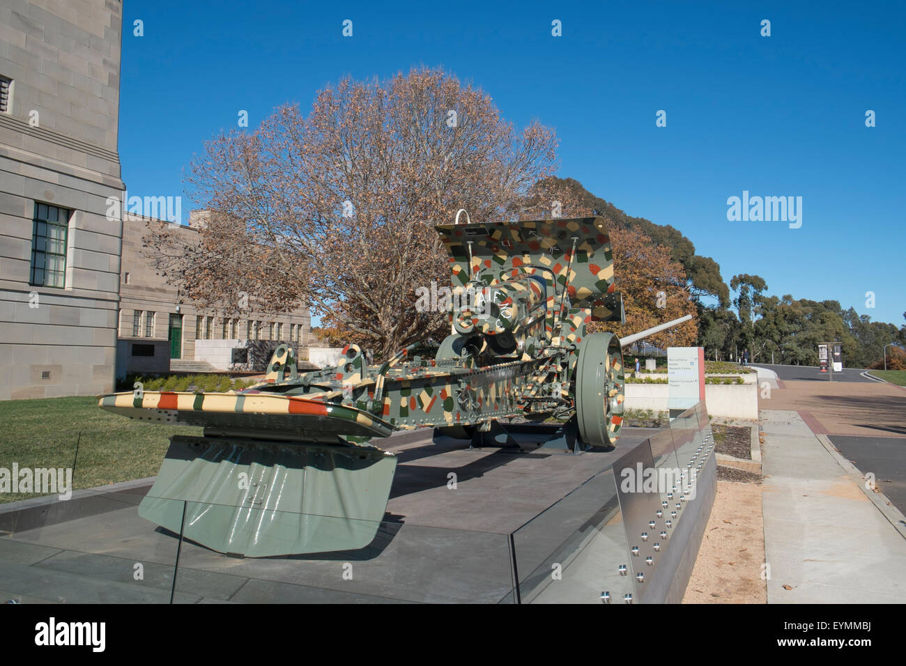 Australian War Memorial, Australiens nationale Gedenkstätte Deutscher 16 Kanone Feldgeschütz, Canberra Stockfoto