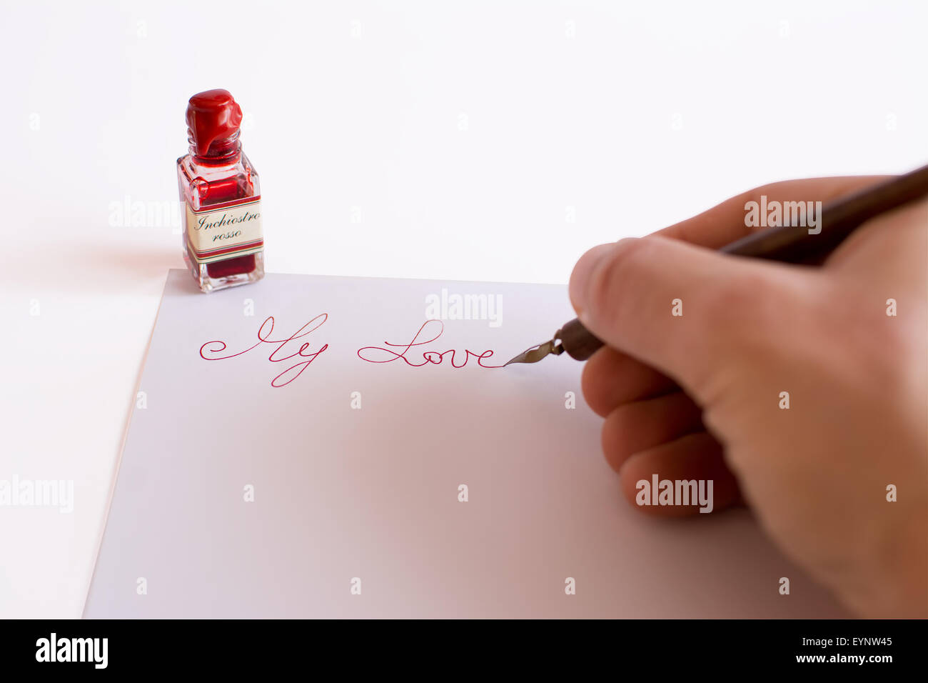 Brief an "meine Liebe", Handriter mit roter Tinte Stockfoto