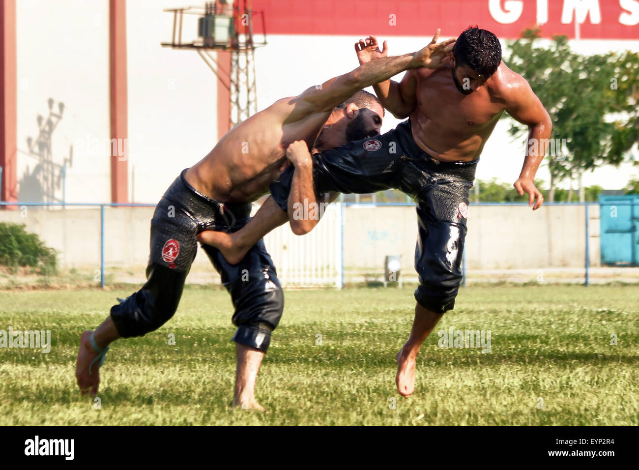 Türkisches ölringen -Fotos und -Bildmaterial in hoher Auflösung – Alamy