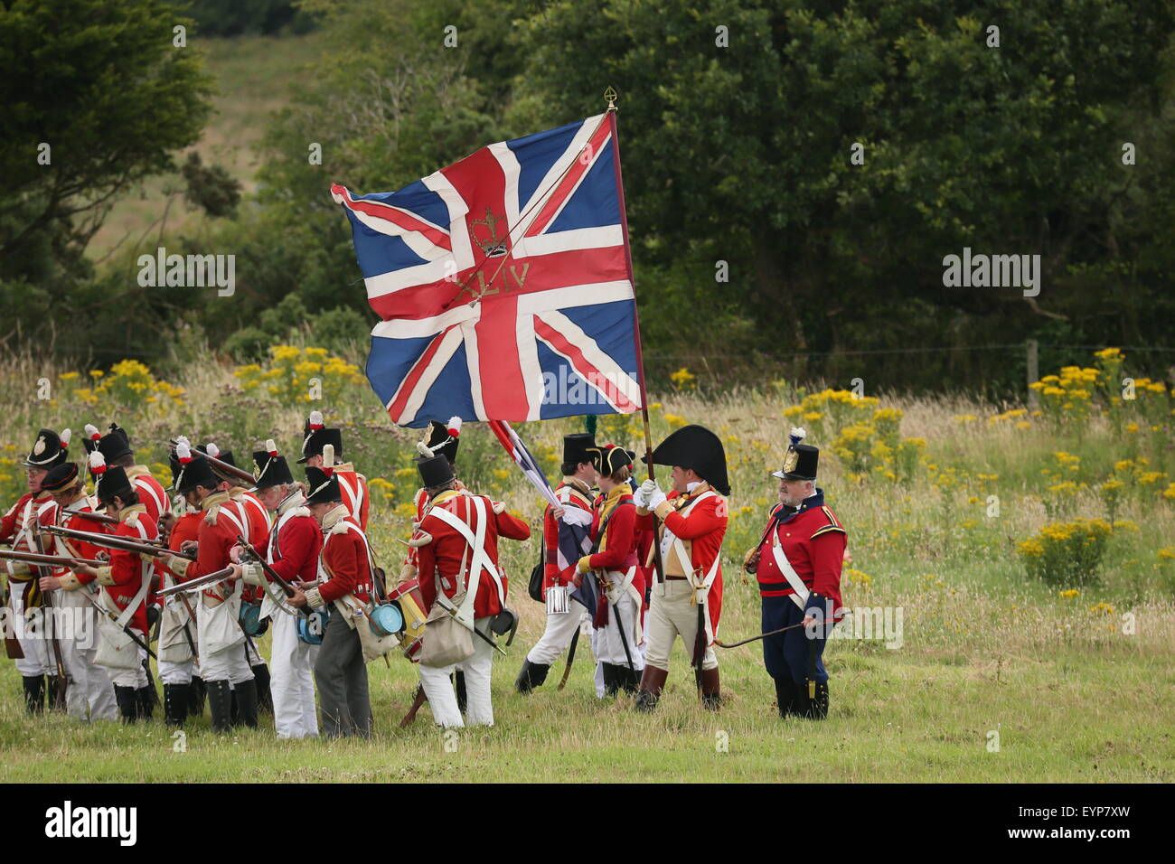 County Wexford, Irland. 2. Aug, zwingt 2015.Image aus der Schlacht von Vinegar Hill-Re-Enactment in der Nähe von Enniscorthy Stadt im County Wexford, Irland, eine historische Schlacht zwischen der United Irishmen und Briten im Jahr 1798. Bildnachweis: Brendan Donnelly/Alamy Live-Nachrichten Stockfoto