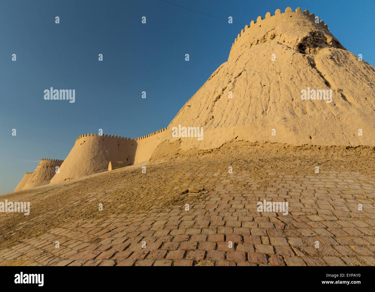 Stadtmauer der antiken Seidenstraße Stadt Chiwa, Usbekistan Stockfoto