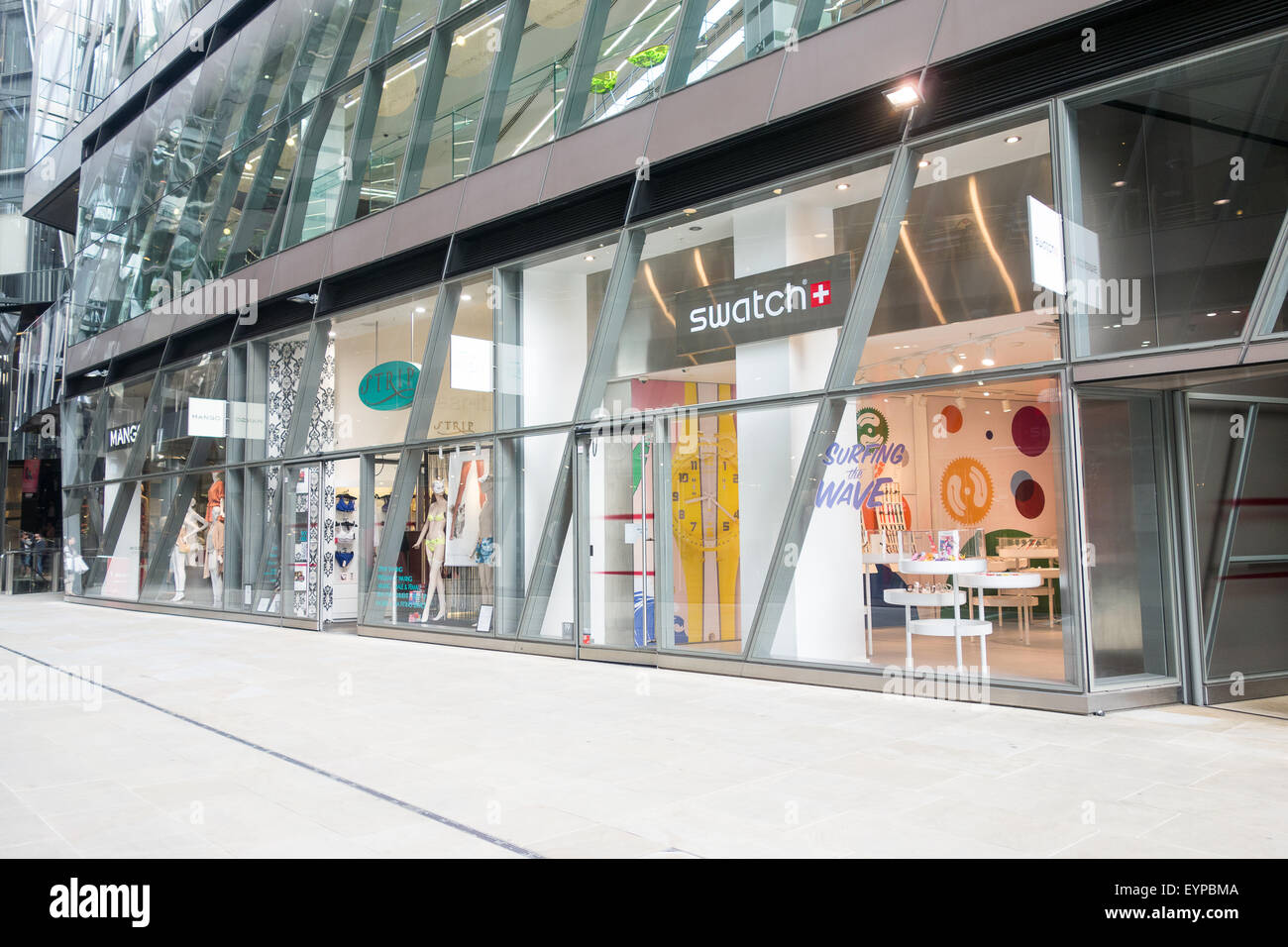 The Swatch Shop in One New Change in St Pauls, City of London. Stockfoto