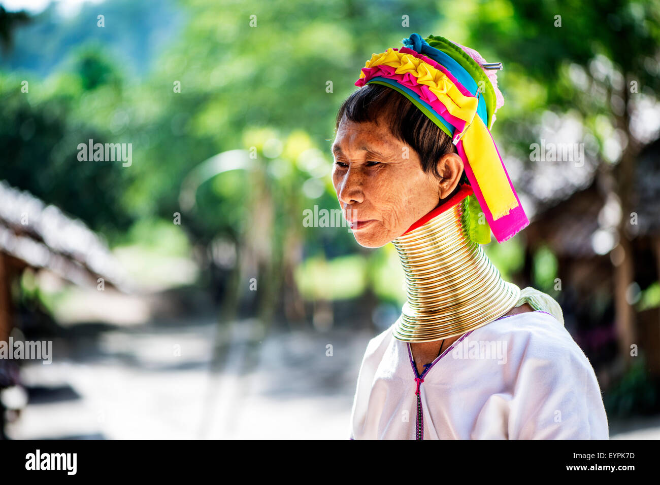 Porträt einer senior Kayan Frau in Chiang Mai, Thailand, Asien. Stockfoto