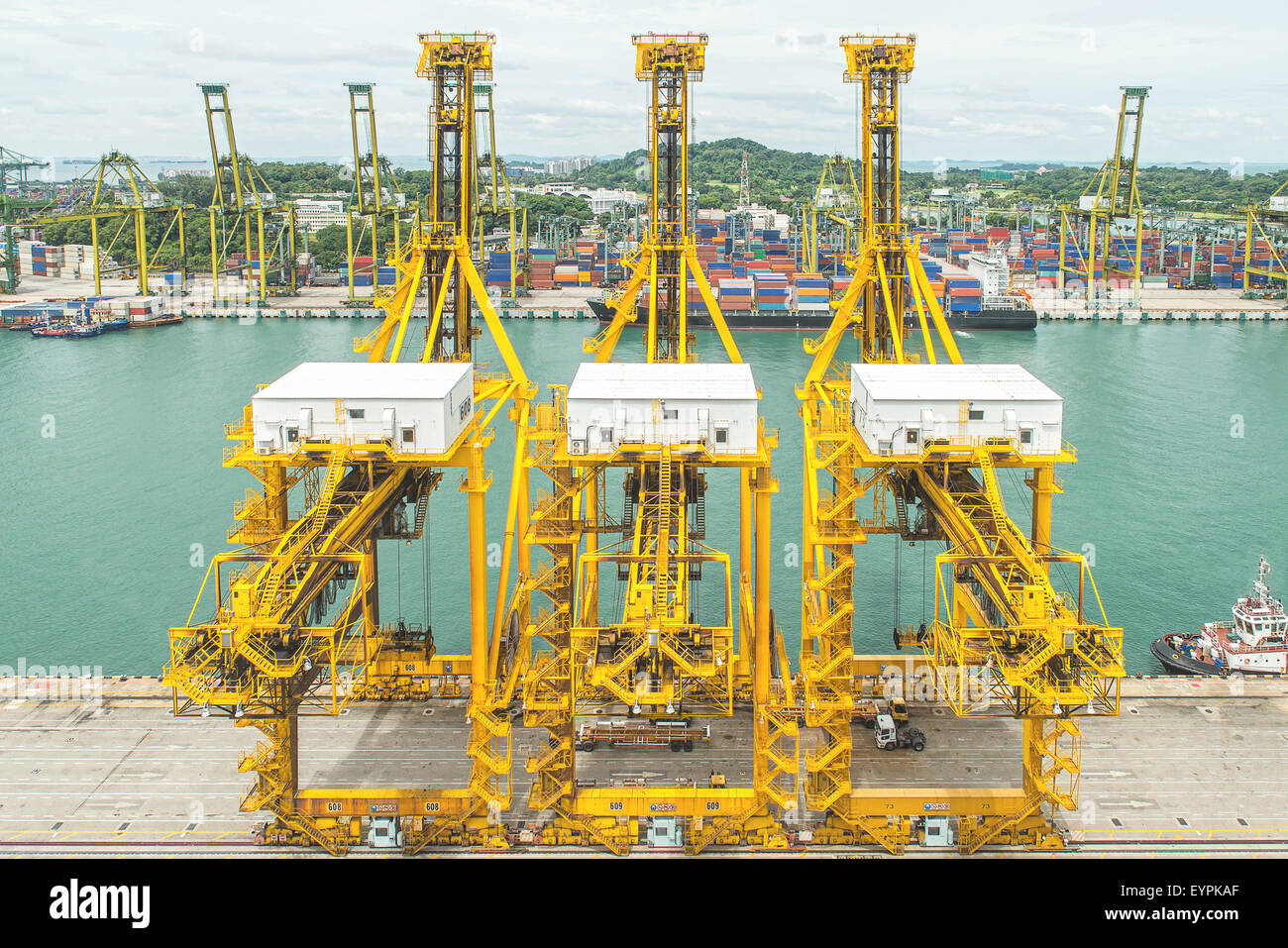 Singapur-Containerterminal, einer der geschäftigsten Häfen der Welt, Singapore. Stockfoto