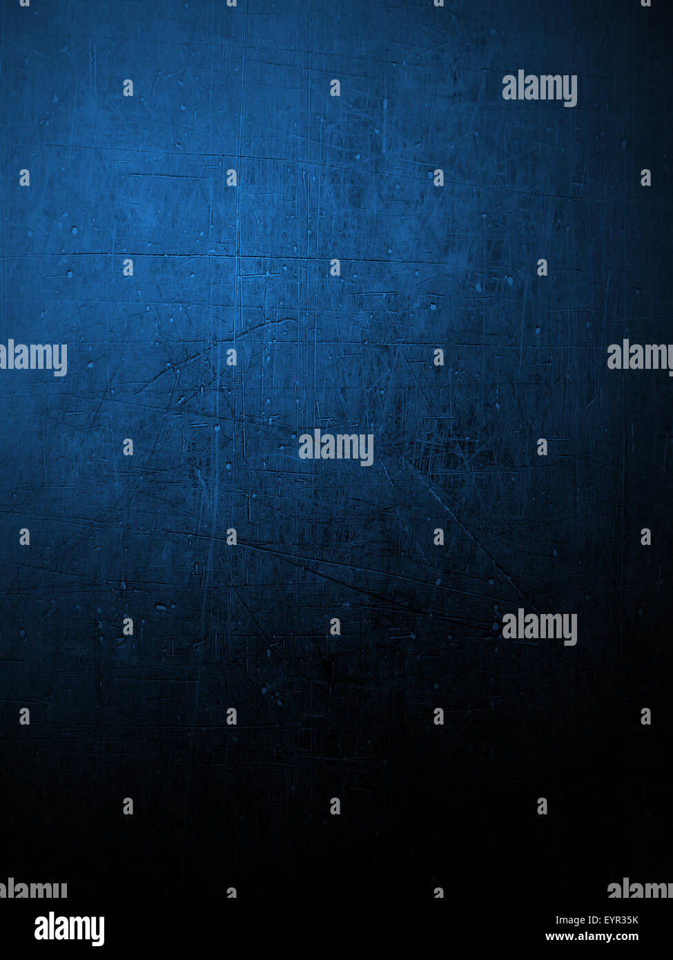 Abschnitt der verputzten Wand blau gefärbt. Stockfoto