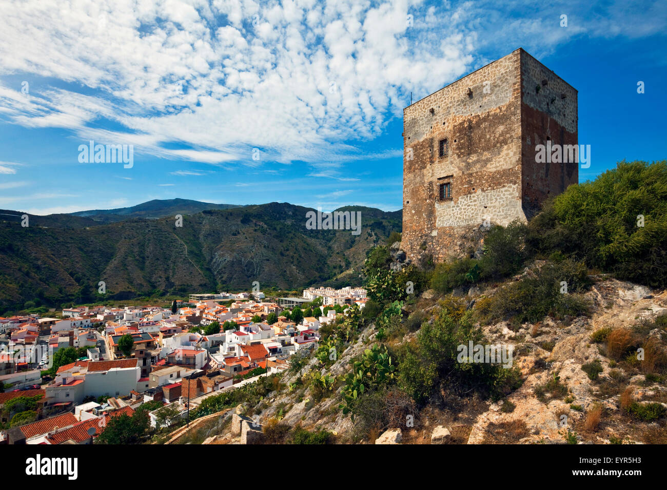 Castillo de Vélez zwischen 1494 und 1523 in Vélez de Benaudalla, Costa Tropical, Provinz Granada, Andalusien, Spanien gebaut Stockfoto