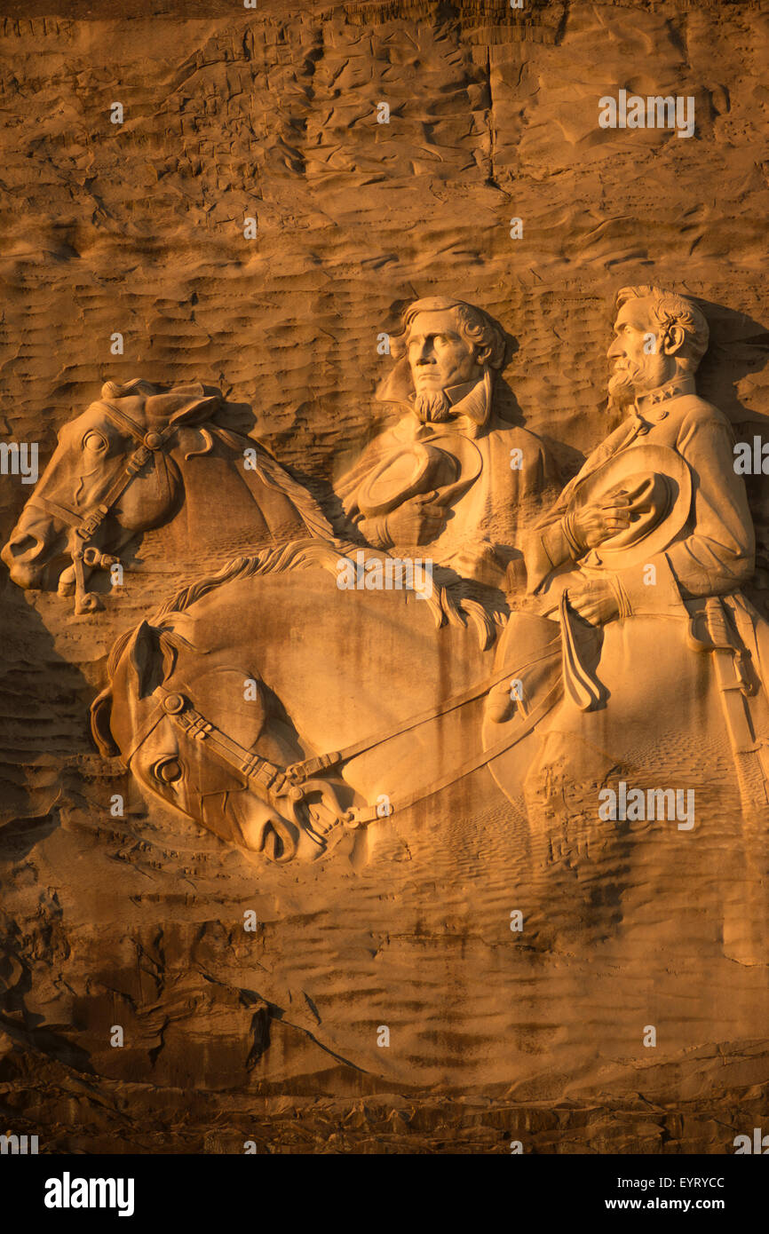 BAS RELIEFSCHNITZEN DER KONFÖDERIERTEN AMERIKANISCHER BÜRGERKRIEG FÜHRER STONE MOUNTAIN STAATSPARK DEKALB COUNTY GEORGIA USA Stockfoto