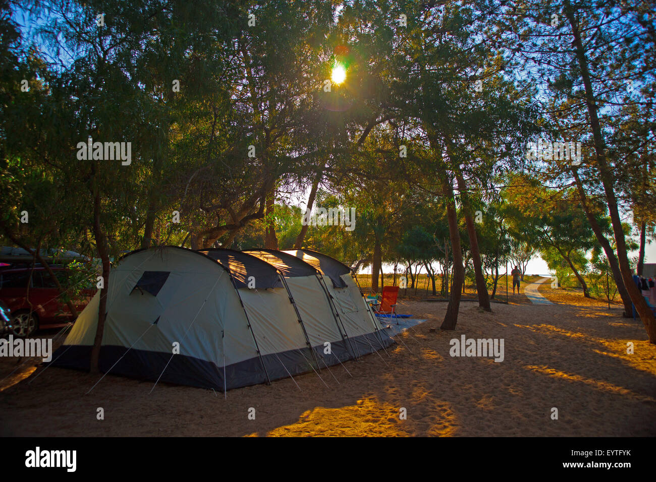 Italien, Sardinien, Ostkste, Lido Orri, Camping Village Orri, Campingplatz,  Zelt, am Morgen Stockfotografie - Alamy