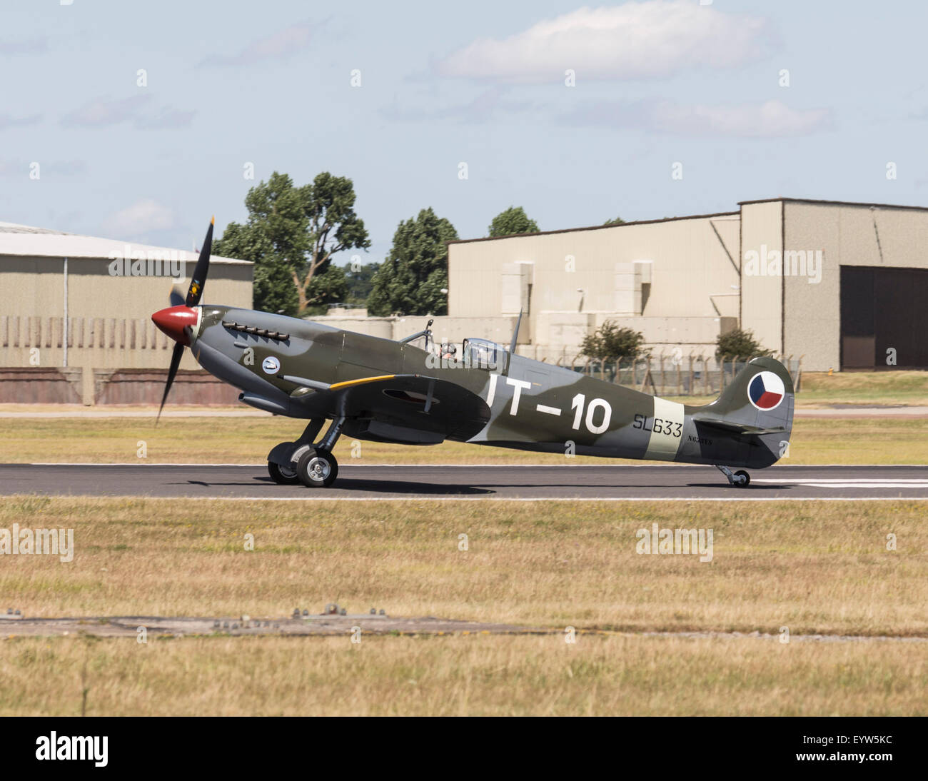 Supermarine Spitfire Mk IX am 2015 Royal International Air Tattoo Stockfoto