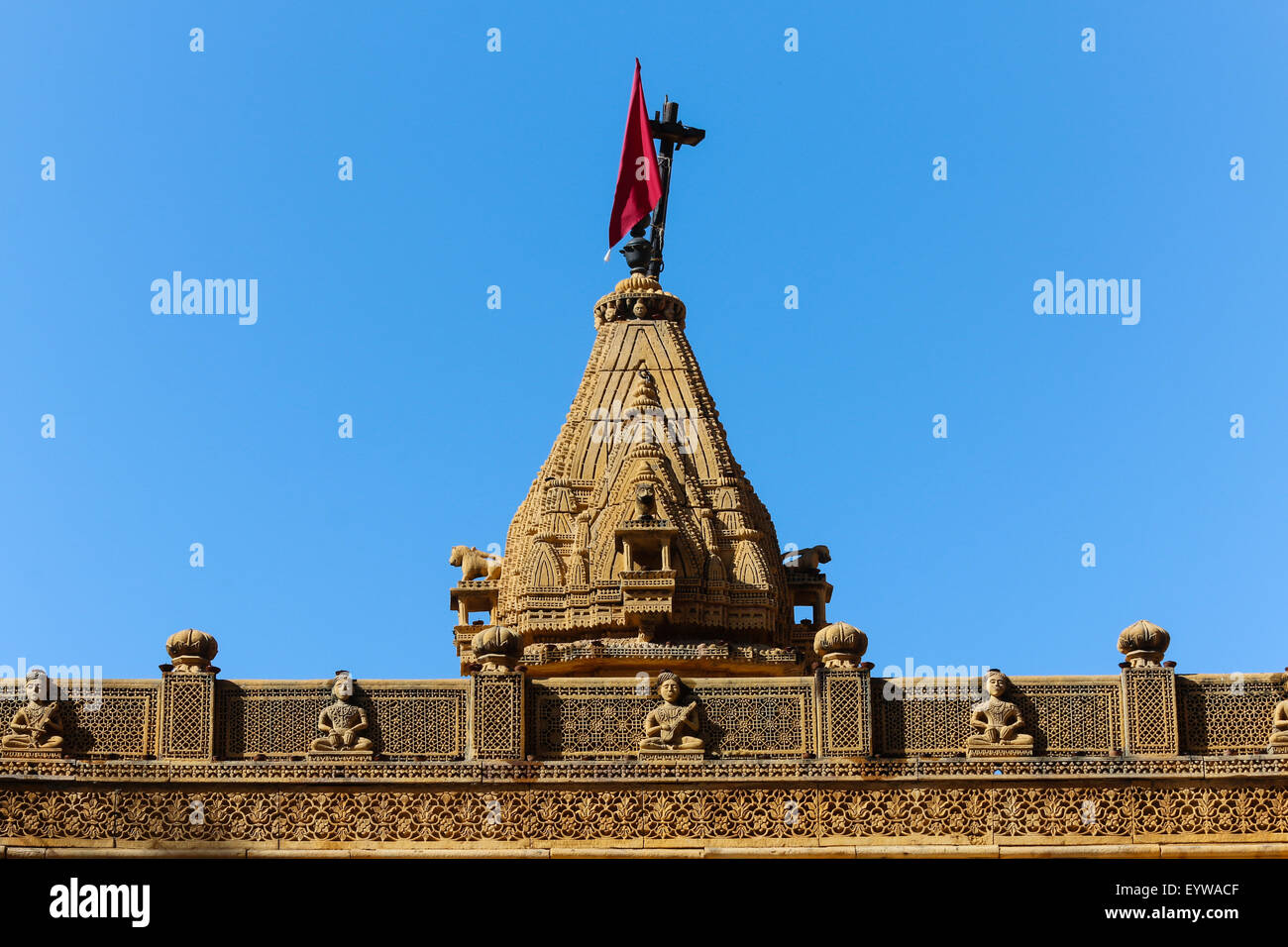 Reich verzierte Turm im Haveli Stil, Jaisalmer, Rajasthan, Indien Stockfoto