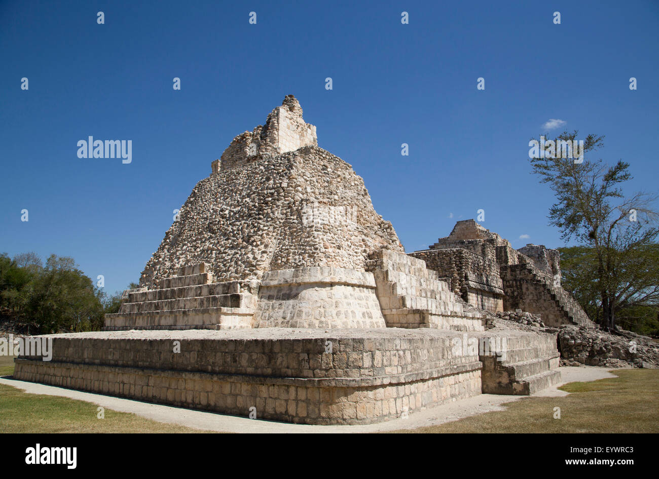 Dzibilnocac (bemalte Gewölbe) Tempel, Dzibilnocac, archäologische Maya-Ruinen, Chenes Stil, Campeche, Mexiko, Nordamerika Stockfoto