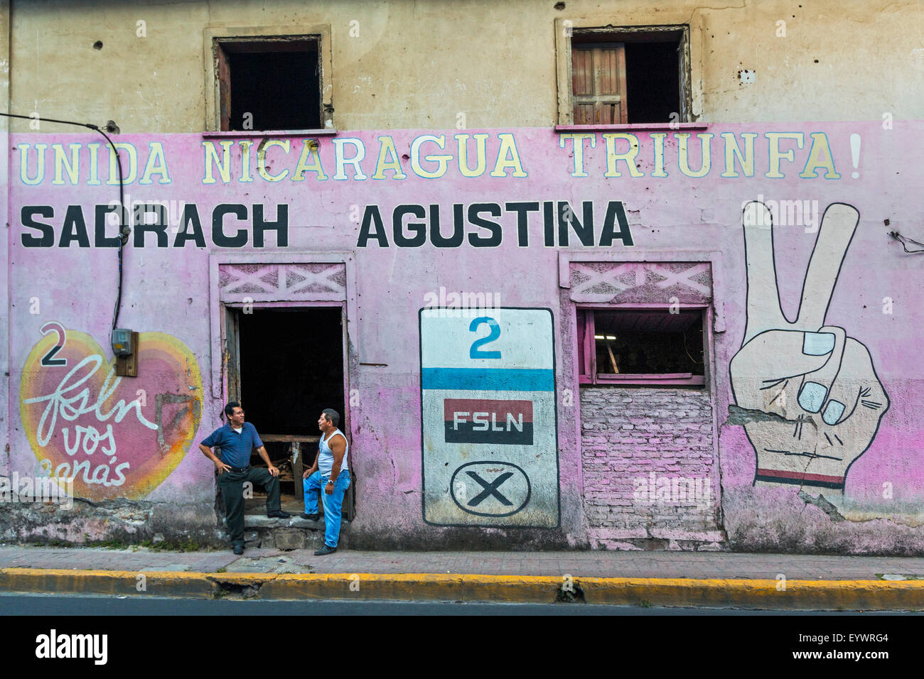 FSLN (Sandinista) Wandbild reflektieren die revolutionäre Vergangenheit dieser wichtigen nördlichen Stadt, Matagalpa, Nicaragua, Mittelamerika Stockfoto