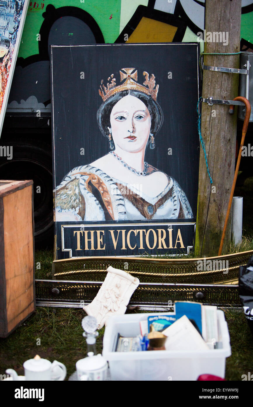 Sunbury Antiquitätenmarkt, einem Oldtimer-Messe in London. Stockfoto