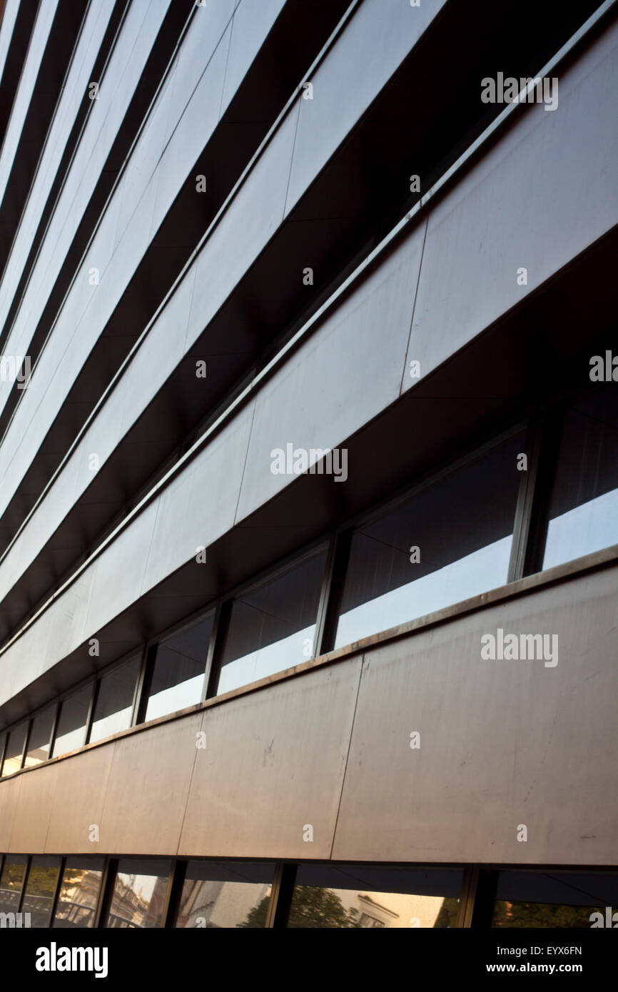 Fassade des nationalen Forum für Musik, Gebäude in Wroclaw/Breslau, Polen Stockfoto