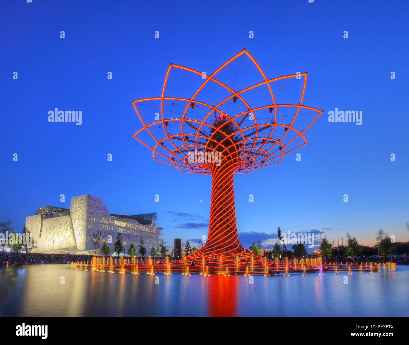 Der Baum des Lebens See Arena at Expo Milano 2015, Mailand, Italien Stockfoto